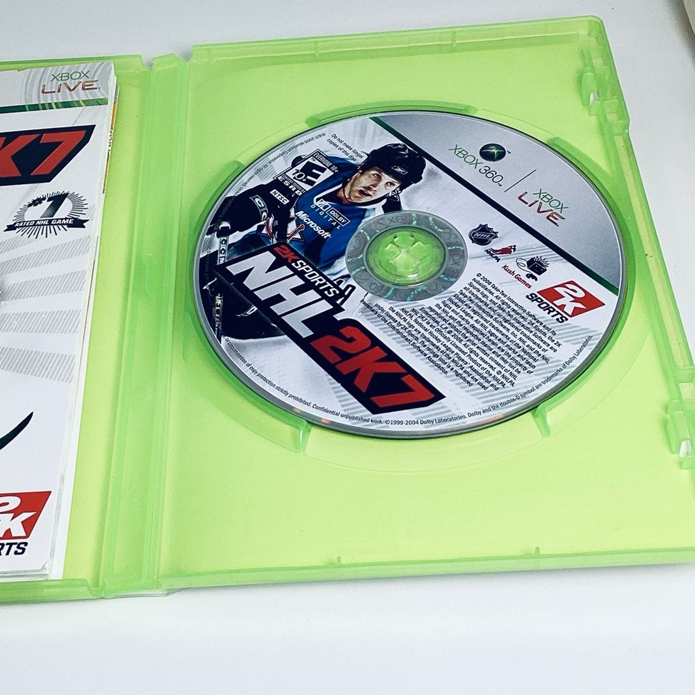 🌺 NHL 2K7 Xbox 360 Game - Picture 5 of 6